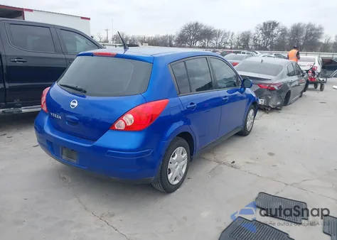 2011 Nissan Versa 1.8S z USA, uszkodzony, nr VIN 3N1BC1CP2BL396181